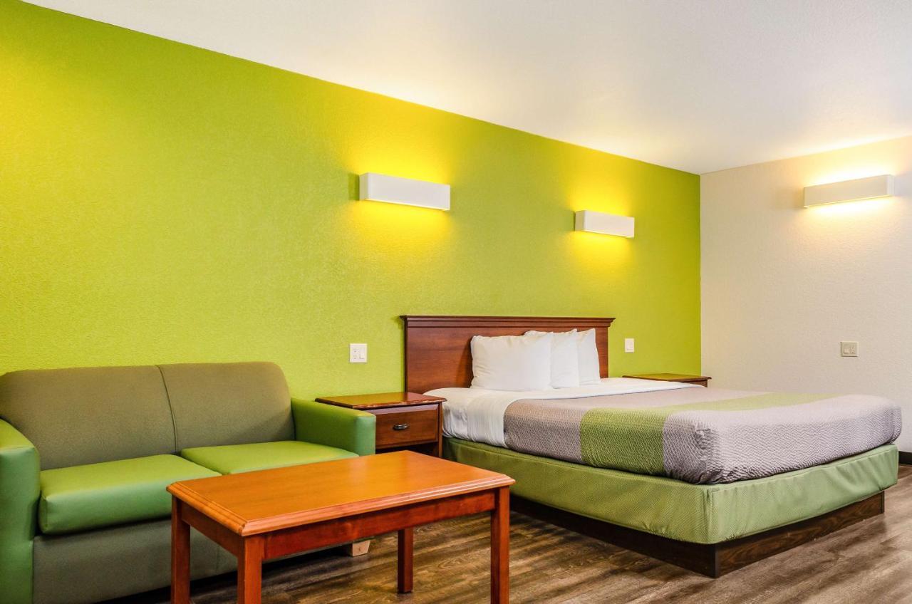 Motel 6 Oakdale, Ca ภายนอก รูปภาพ