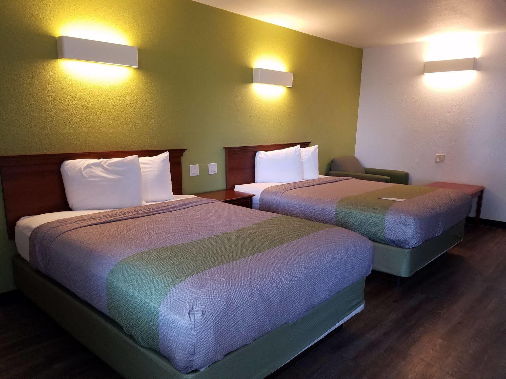 Motel 6 Oakdale, Ca ภายนอก รูปภาพ